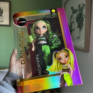 Rainbow Junior High Doll Jade Hunter